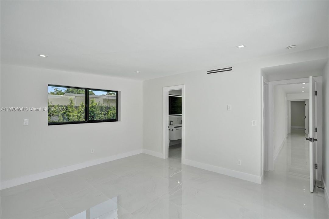 En Renta: $14,000 (5 camas, 4 baños, 2084 Pies cuadrados)