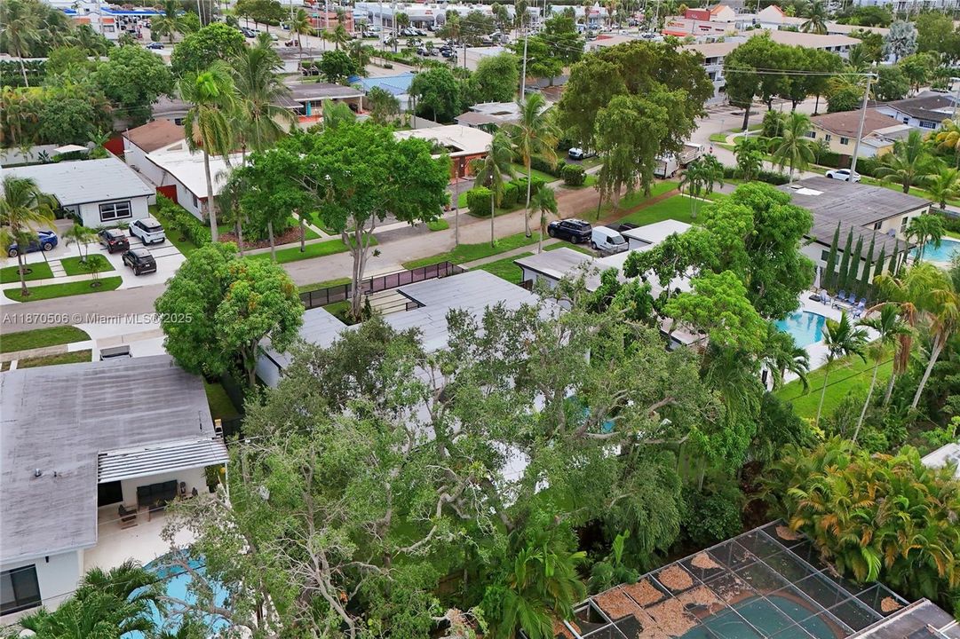 En Renta: $14,000 (5 camas, 4 baños, 2084 Pies cuadrados)