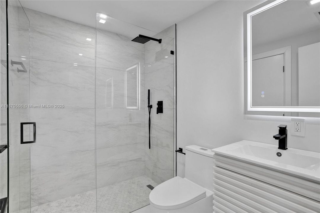 En Renta: $14,000 (5 camas, 4 baños, 2084 Pies cuadrados)