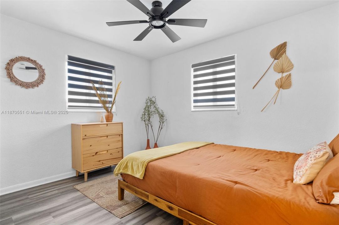 Active With Contract: $4,000 (4 beds, 3 baths, 1210 Square Feet)