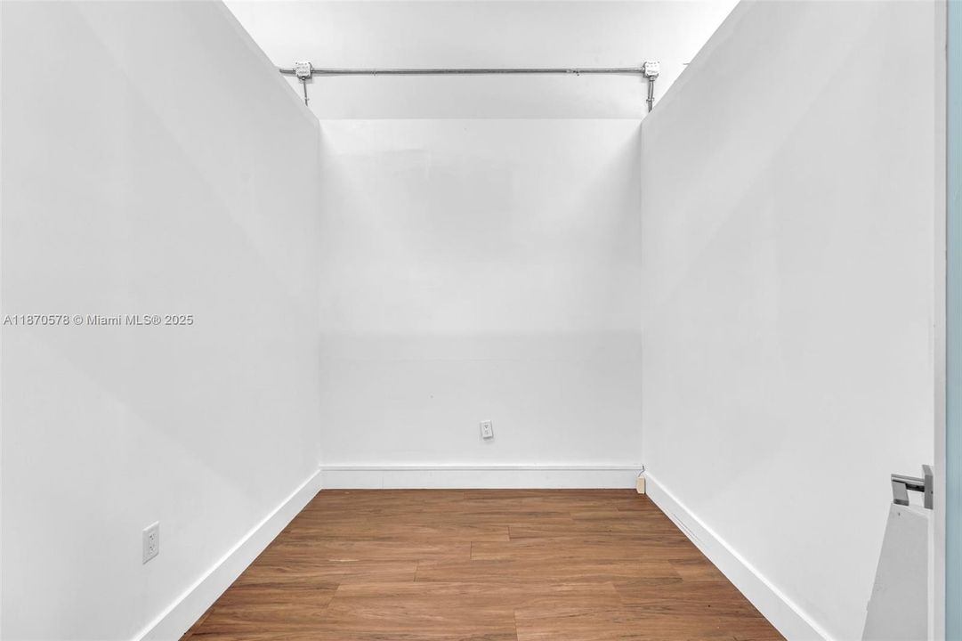 На продажу: $90,000 (0 спален, 0 ванн, 0 Квадратных фут)