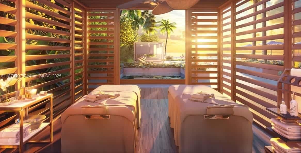 Active With Contract: $2,695,000 (2 beds, 2 baths, 1176 Square Feet)