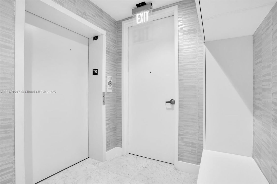 Active With Contract: $2,695,000 (2 beds, 2 baths, 1176 Square Feet)