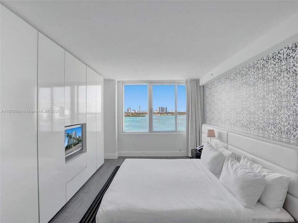 待售: $499,000 (1 贝兹, 1 浴室, 694 平方英尺)