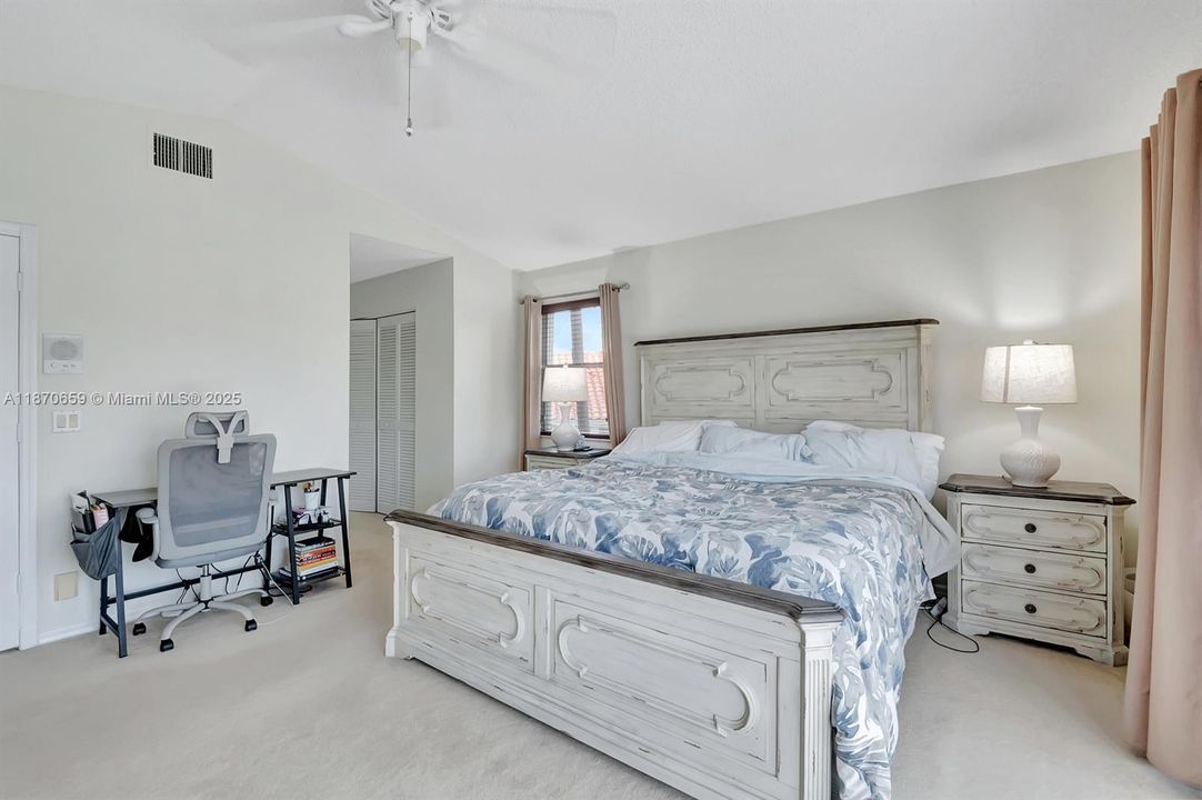 Active With Contract: $5,700 (4 beds, 3 baths, 2676 Square Feet)