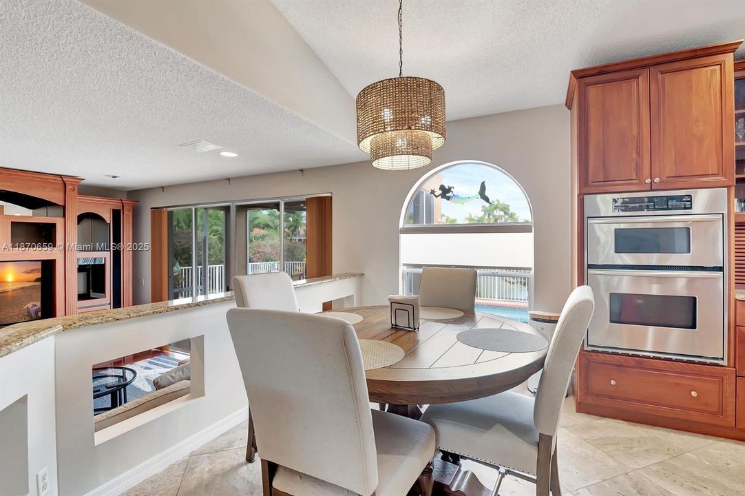 Active With Contract: $5,700 (4 beds, 3 baths, 2676 Square Feet)