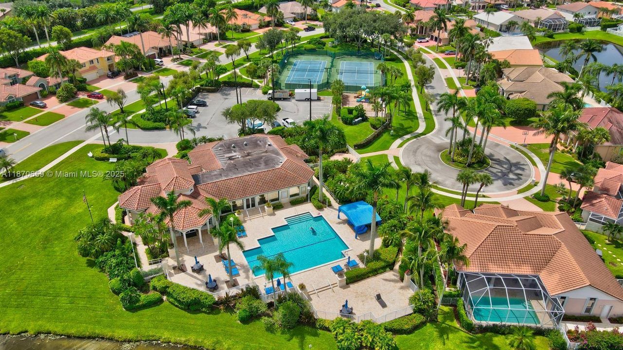 Active With Contract: $5,700 (4 beds, 3 baths, 2676 Square Feet)