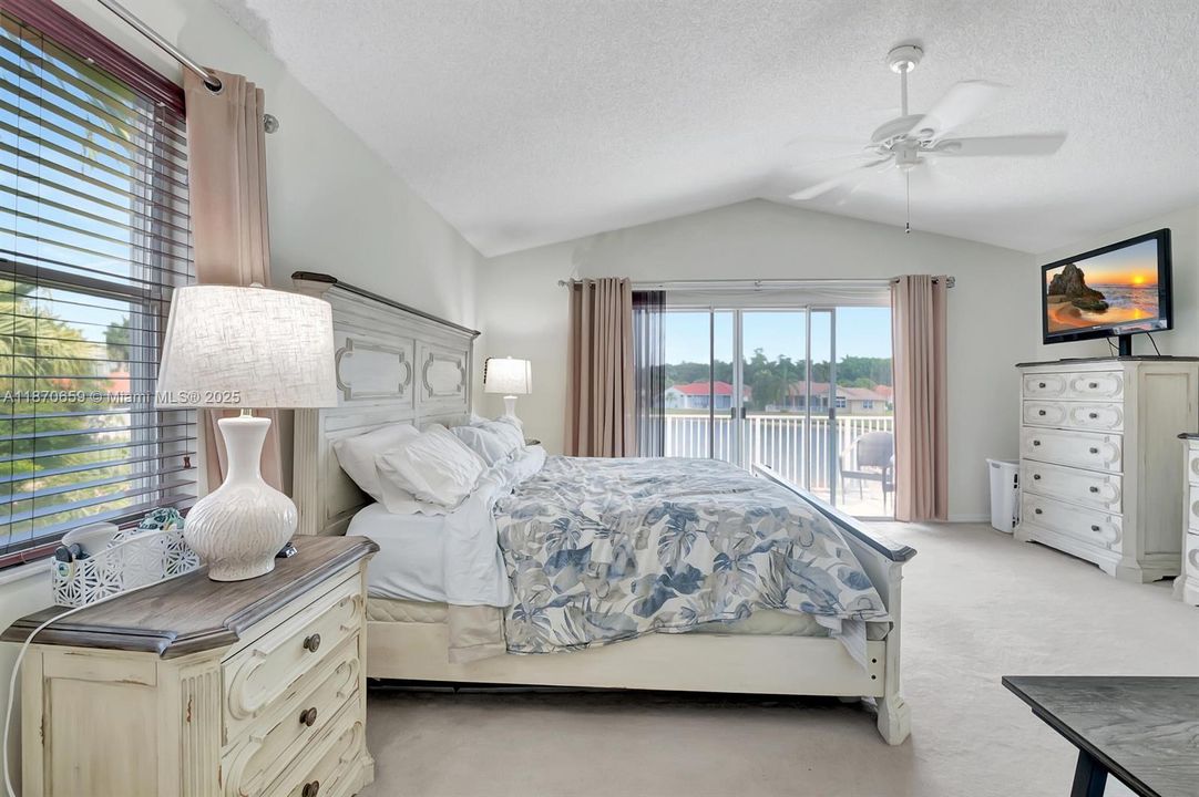 Active With Contract: $5,700 (4 beds, 3 baths, 2676 Square Feet)