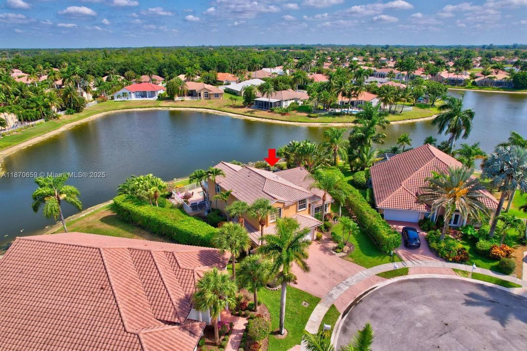 Active With Contract: $5,700 (4 beds, 3 baths, 2676 Square Feet)