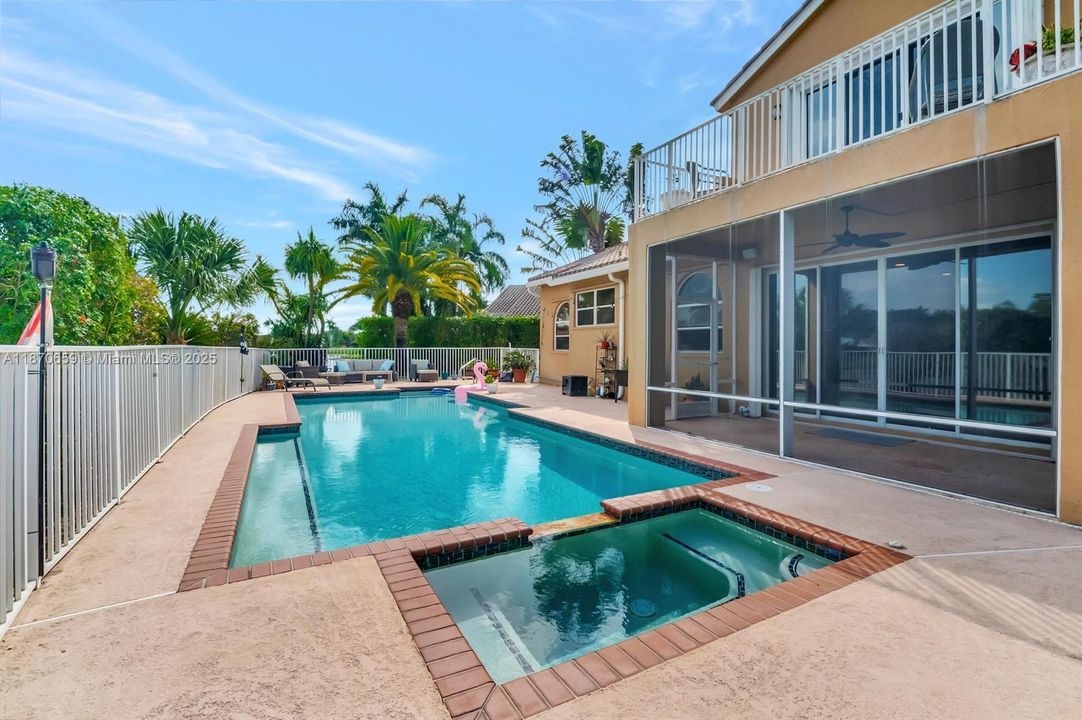 Active With Contract: $5,700 (4 beds, 3 baths, 2676 Square Feet)