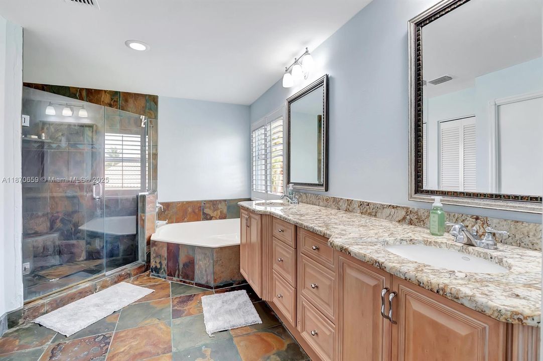 Active With Contract: $5,700 (4 beds, 3 baths, 2676 Square Feet)