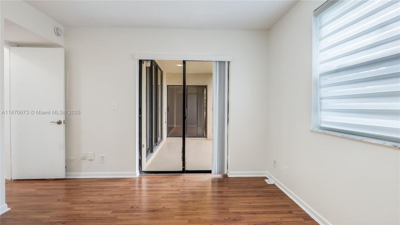 Recently Rented: $2,150 (2 beds, 2 baths, 1133 Square Feet)