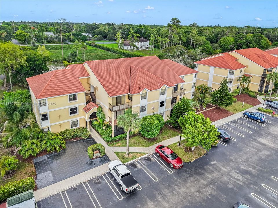 Recently Rented: $2,150 (2 beds, 2 baths, 1133 Square Feet)