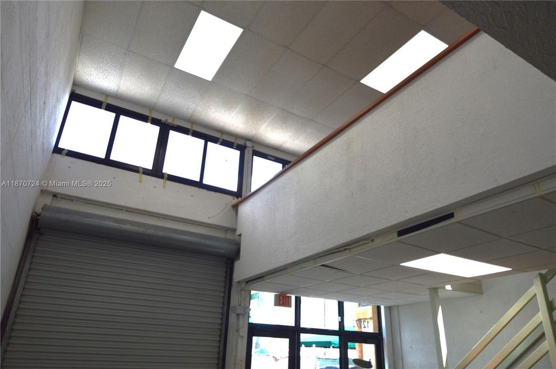 出租: $25 (0 贝兹, 0 浴室, 0 平方英尺)