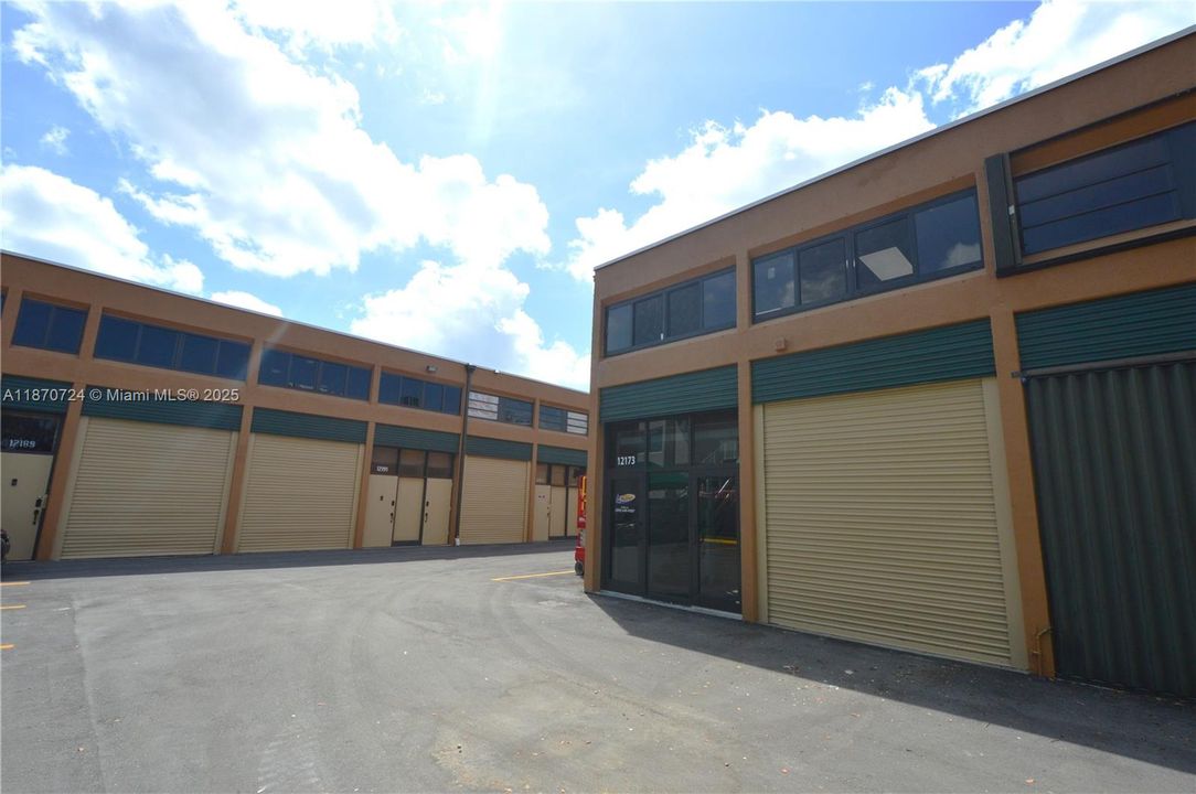 出租: $25 (0 贝兹, 0 浴室, 0 平方英尺)