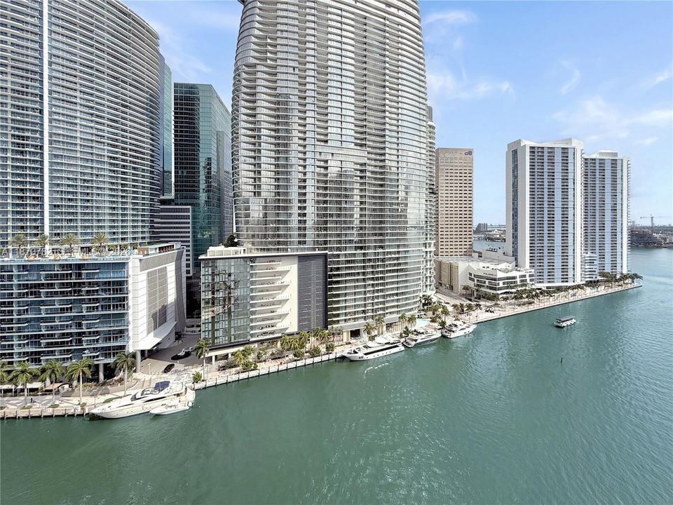 Views of the Aston Martin & downtown Miami!
