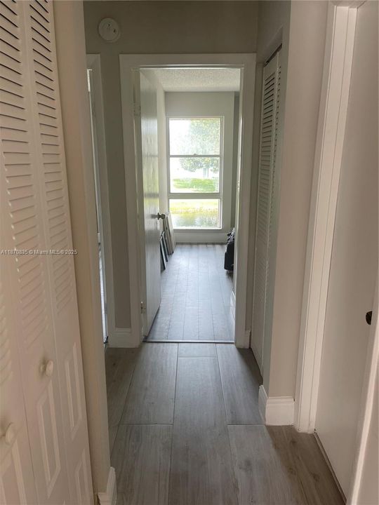 En Venta: $335,000 (3 camas, 2 baños, 1770 Pies cuadrados)