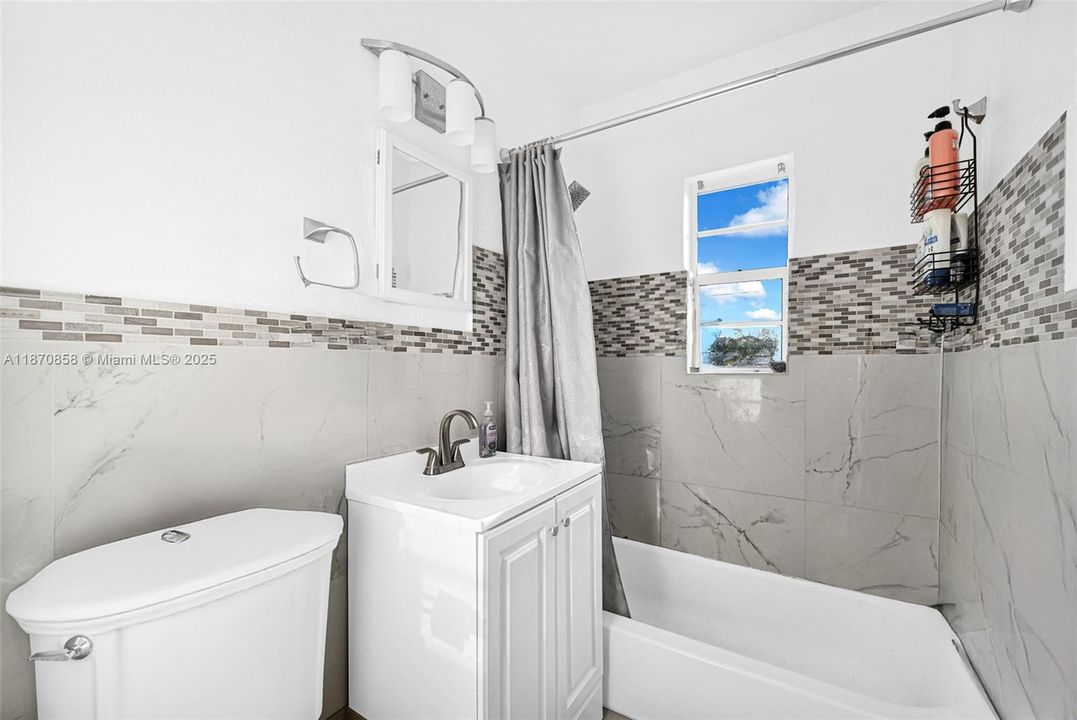 待售: $1,430,000 (0 贝兹, 0 浴室, 3784 平方英尺)