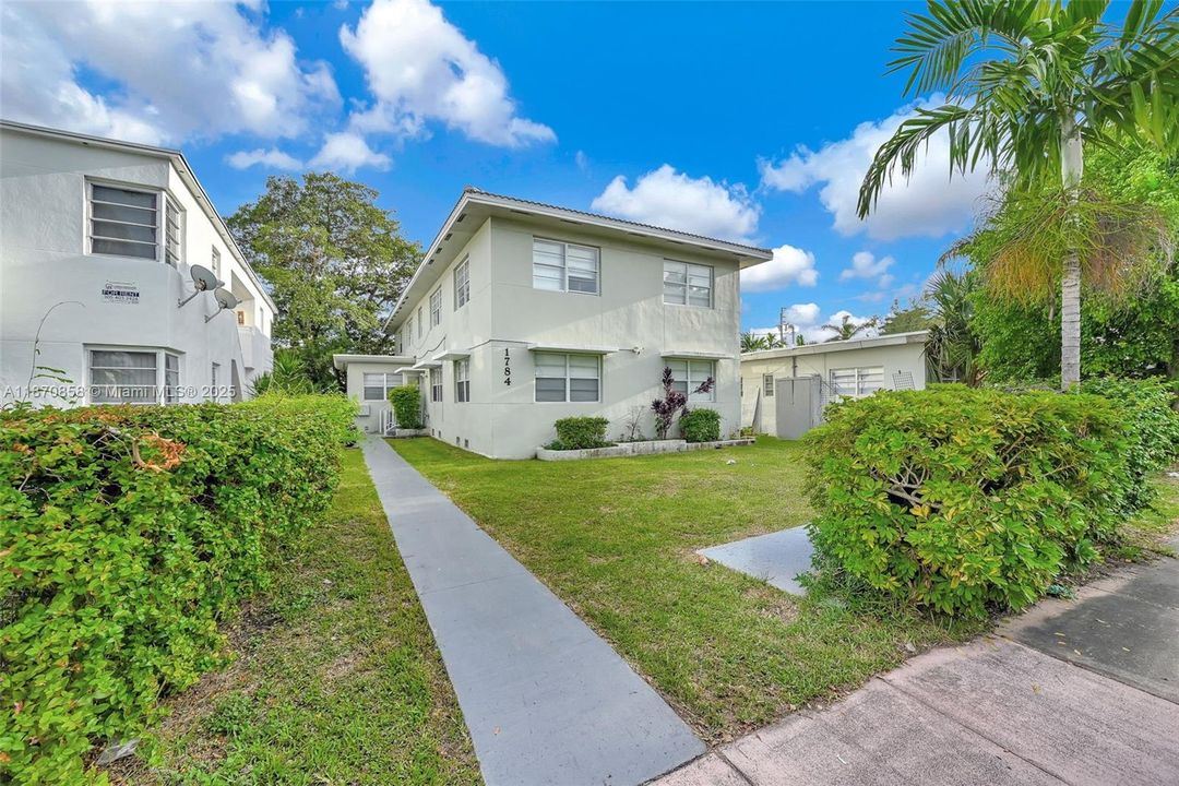 待售: $1,430,000 (0 贝兹, 0 浴室, 3784 平方英尺)