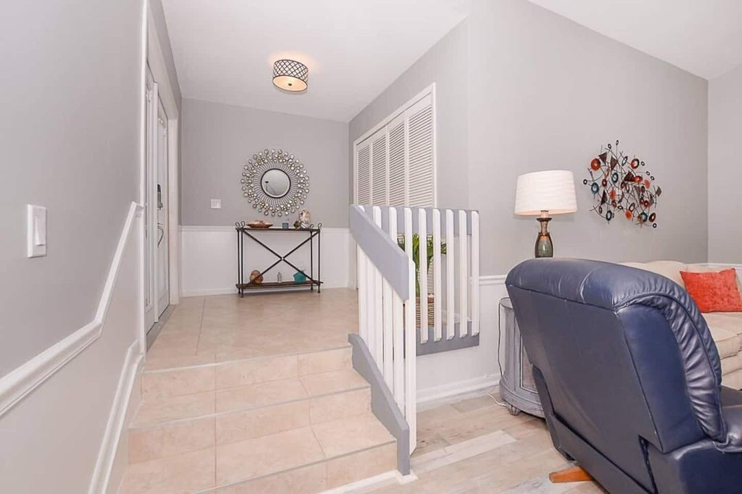 CONCH entry way