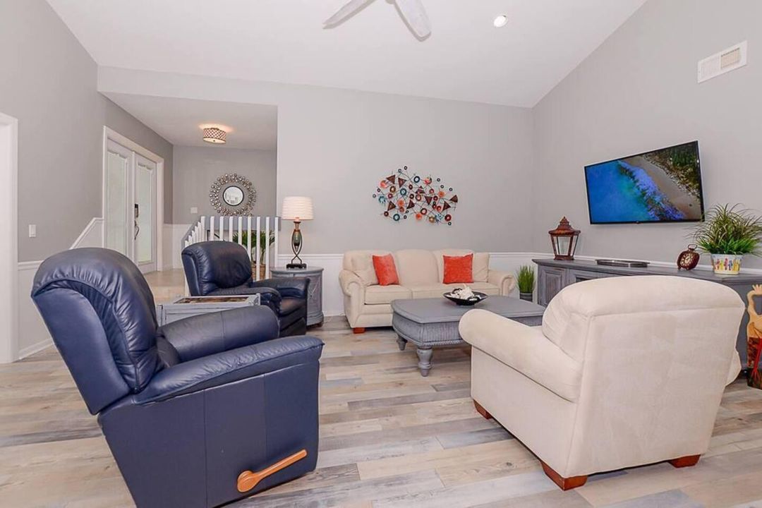 CONCH living room 3