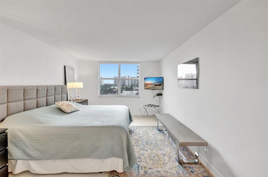 最近售出: $299,000 (2 贝兹, 2 浴室, 1144 平方英尺)