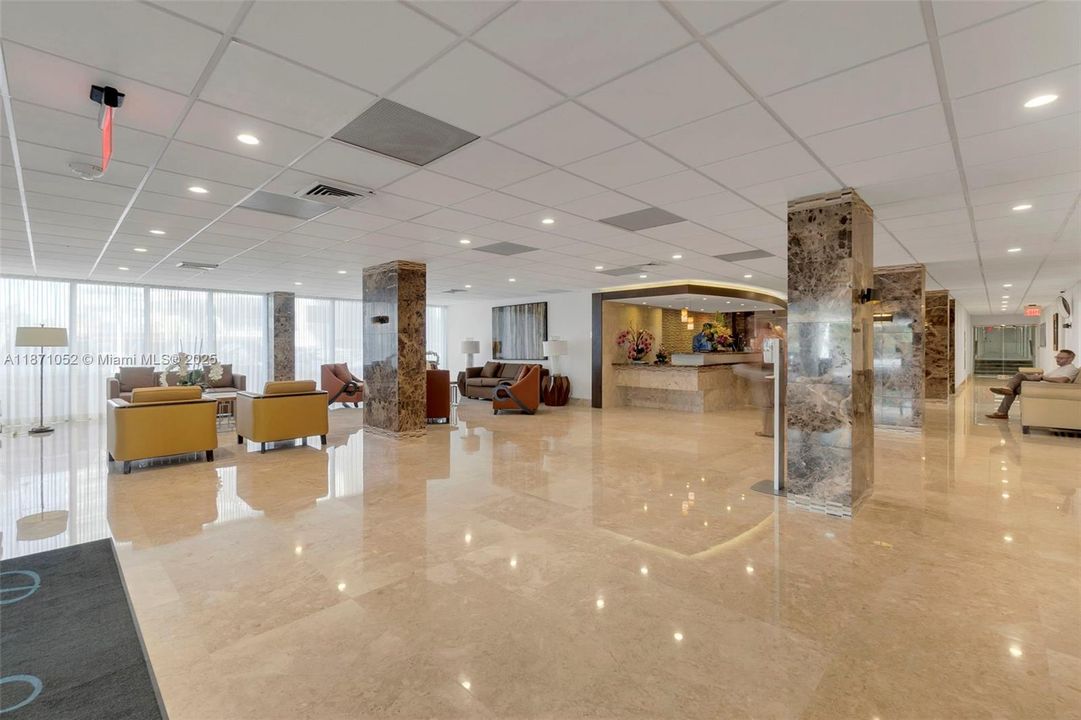 Activo con contrato: $399,900 (1 camas, 1 baños, 980 Pies cuadrados)