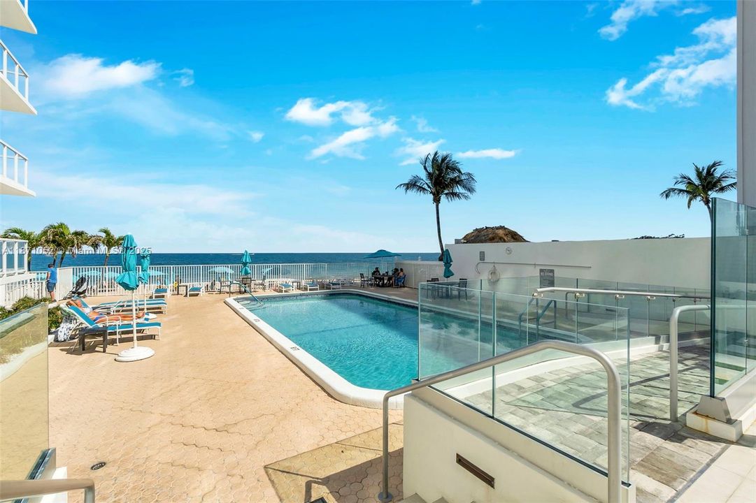 Activo con contrato: $399,900 (1 camas, 1 baños, 980 Pies cuadrados)