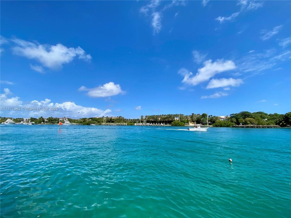 На продажу: $295,000 (1 спален, 1 ванн, 1100 Квадратных фут)