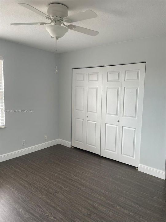 出租: $5,000 (4 贝兹, 3 浴室, 2263 平方英尺)