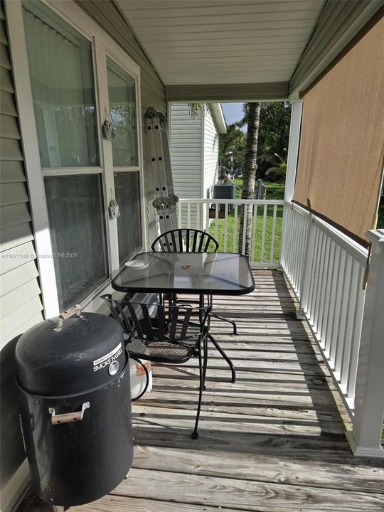 For Sale: $145,000 (3 beds, 2 baths, 7672 Square Feet)