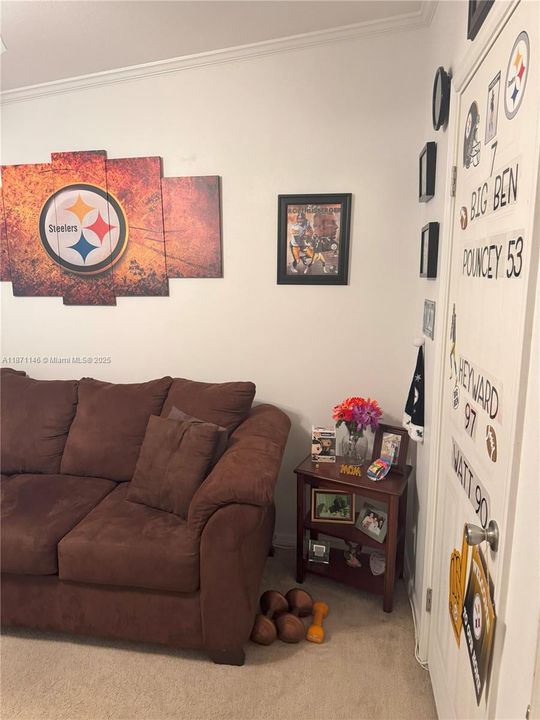 For Sale: $145,000 (3 beds, 2 baths, 7672 Square Feet)