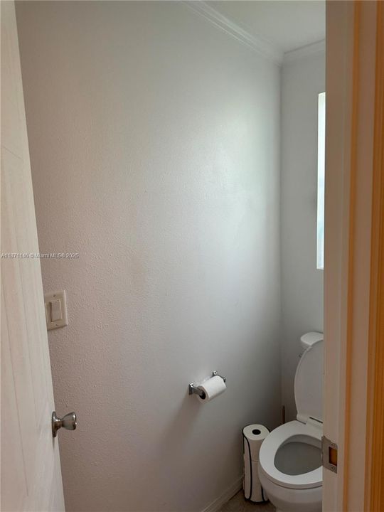 For Sale: $145,000 (3 beds, 2 baths, 7672 Square Feet)