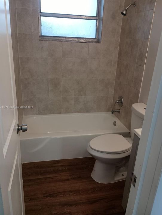 На продажу: $479,900 (0 спален, 0 ванн, 1566 Квадратных фут)