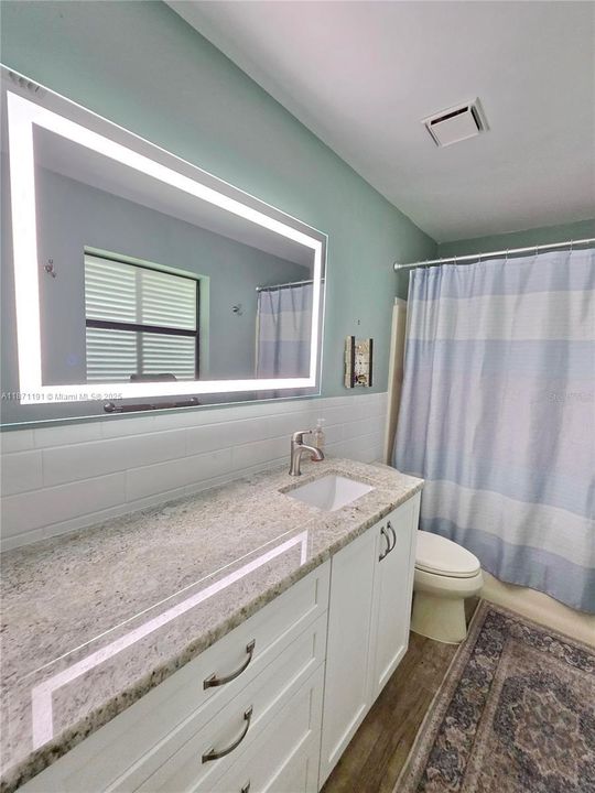 En Venta: $399,900 (2 camas, 2 baños, 1408 Pies cuadrados)