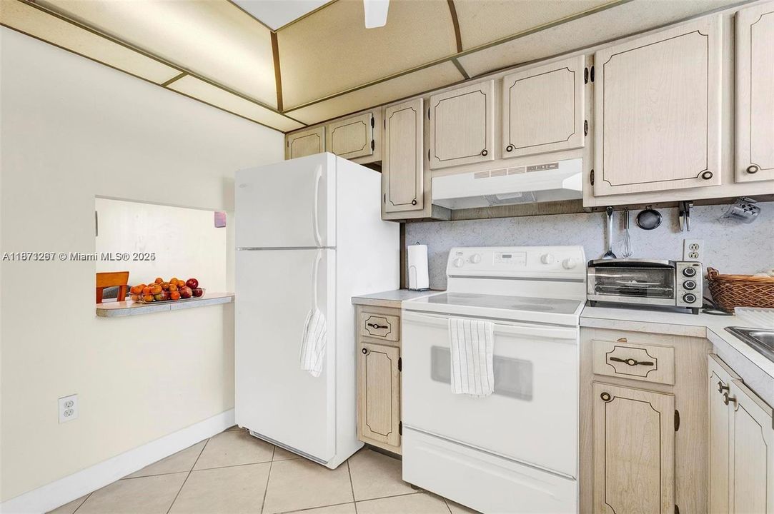 待售: $90,000 (2 贝兹, 2 浴室, 850 平方英尺)