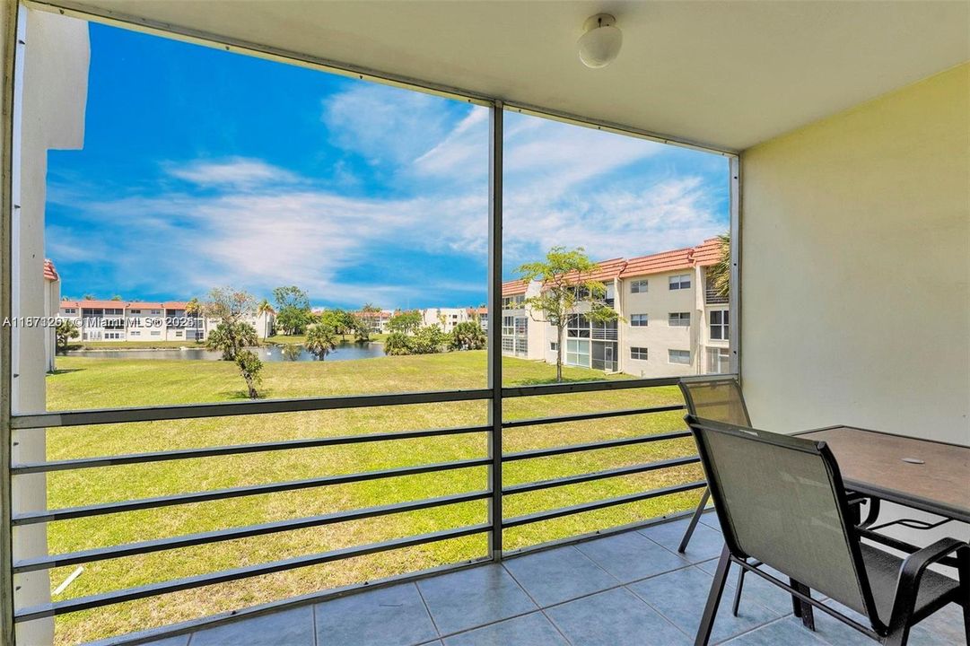 待售: $90,000 (2 贝兹, 2 浴室, 850 平方英尺)