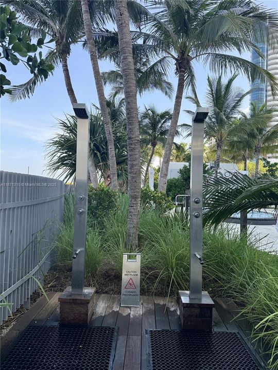 На продажу: $760,000 (1 спален, 1 ванн, 808 Квадратных фут)