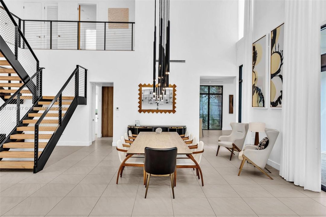 В аренду: $40,000 (7 спален, 6 ванн, 4990 Квадратных фут)