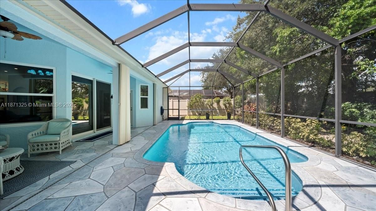 For Sale: $899,000 (4 beds, 3 baths, 3120 Square Feet)