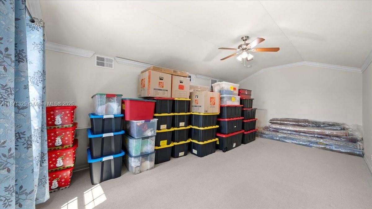 For Sale: $899,000 (4 beds, 3 baths, 3120 Square Feet)