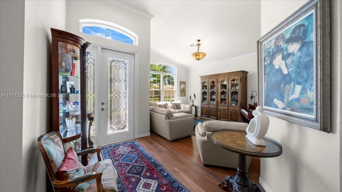 For Sale: $899,000 (4 beds, 3 baths, 3120 Square Feet)