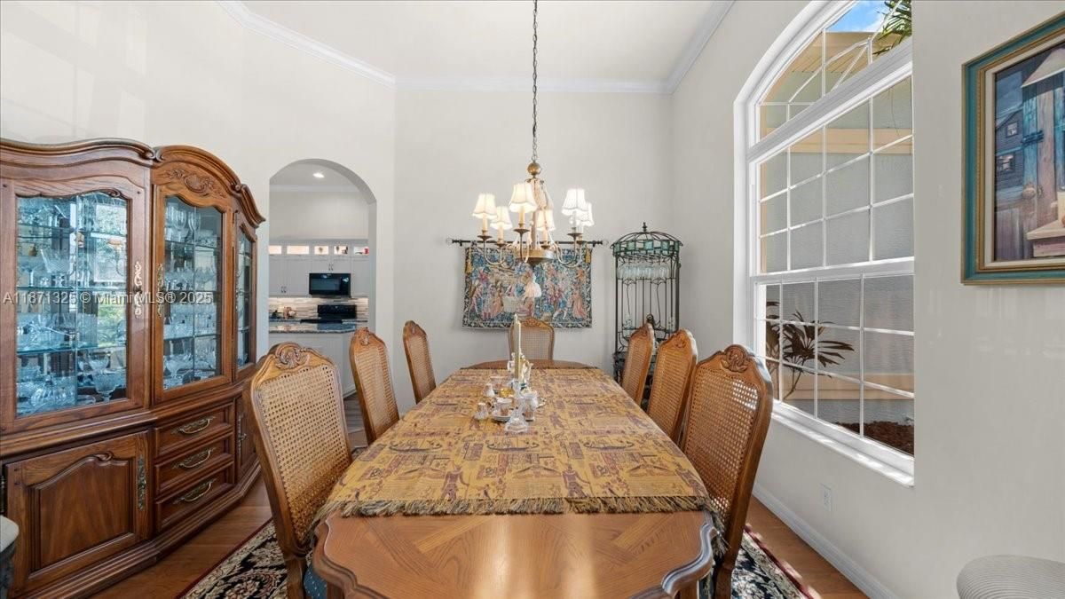 For Sale: $899,000 (4 beds, 3 baths, 3120 Square Feet)