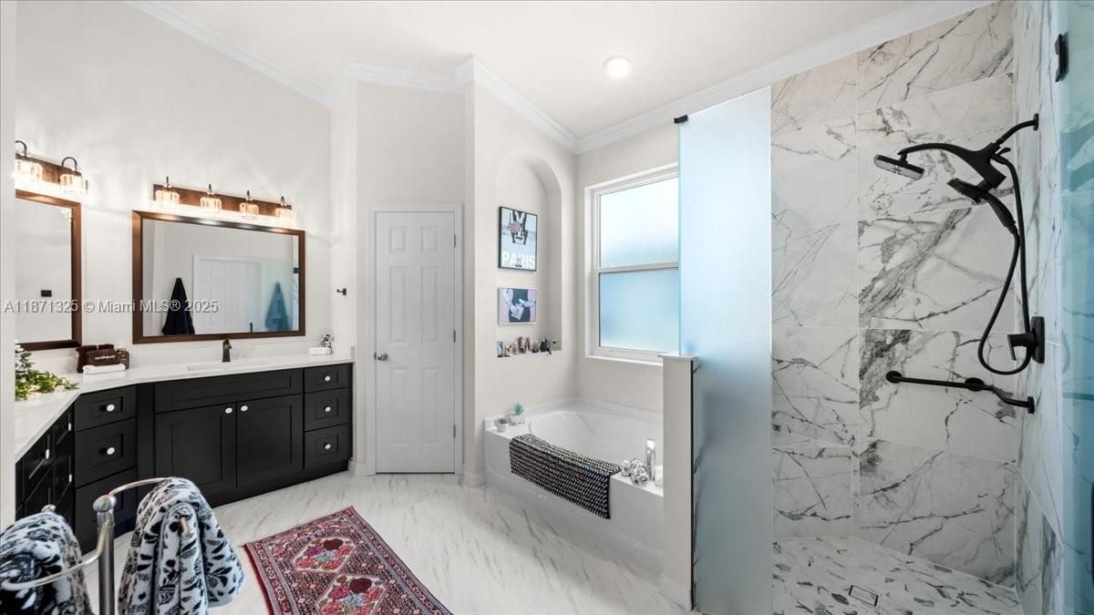 For Sale: $899,000 (4 beds, 3 baths, 3120 Square Feet)