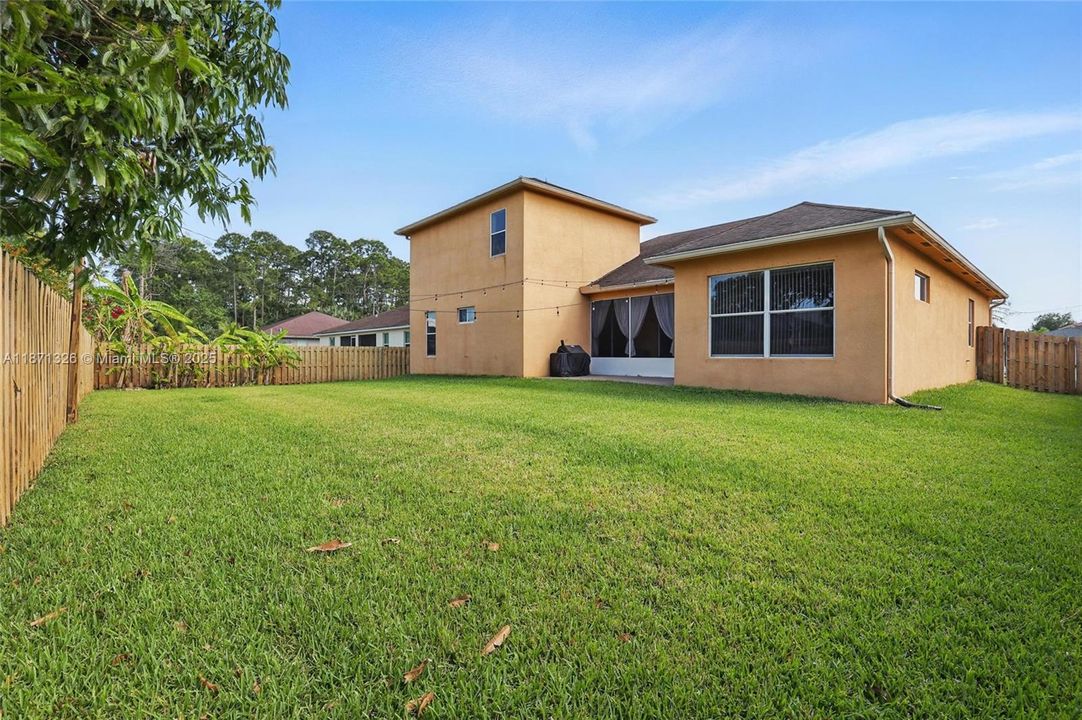 Recently Rented: $3,500 (5 beds, 3 baths, 2801 Square Feet)