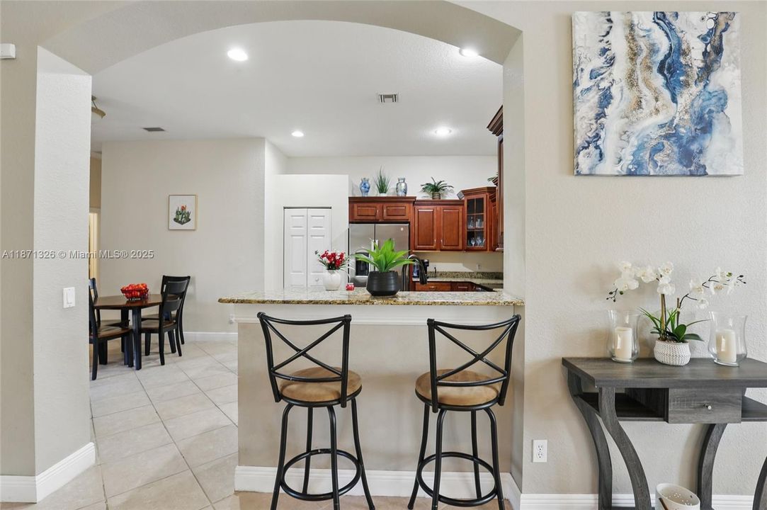 Recently Rented: $3,500 (5 beds, 3 baths, 2801 Square Feet)