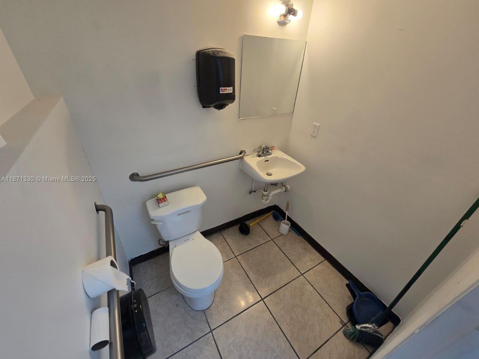 En Renta: $4,325 (0 camas, 0 baños, 0 Pies cuadrados)