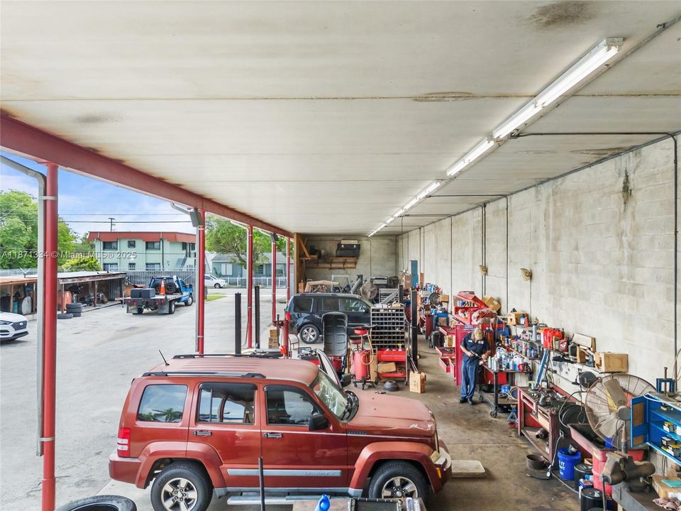 For Sale: $1,899,999 (0 beds, 0 baths, 0 Square Feet)