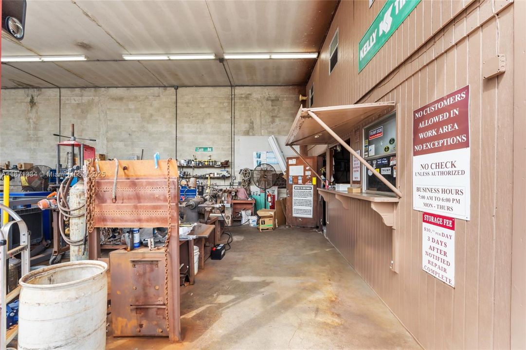 For Sale: $1,899,999 (0 beds, 0 baths, 0 Square Feet)