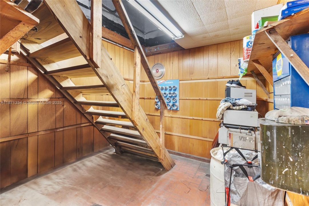 For Sale: $1,899,999 (0 beds, 0 baths, 0 Square Feet)